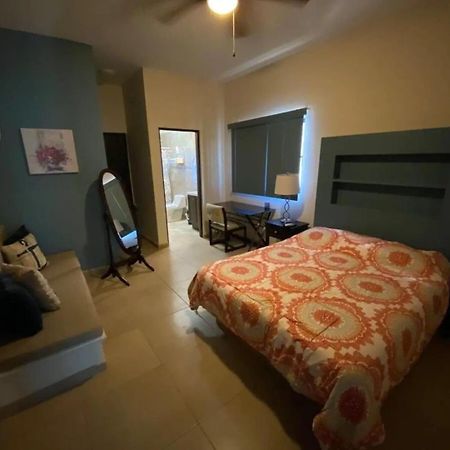 Hermoso Edificio Ubicado A Pocas Cuadras Del Malecon De La Paz Bcs Zewnętrze zdjęcie